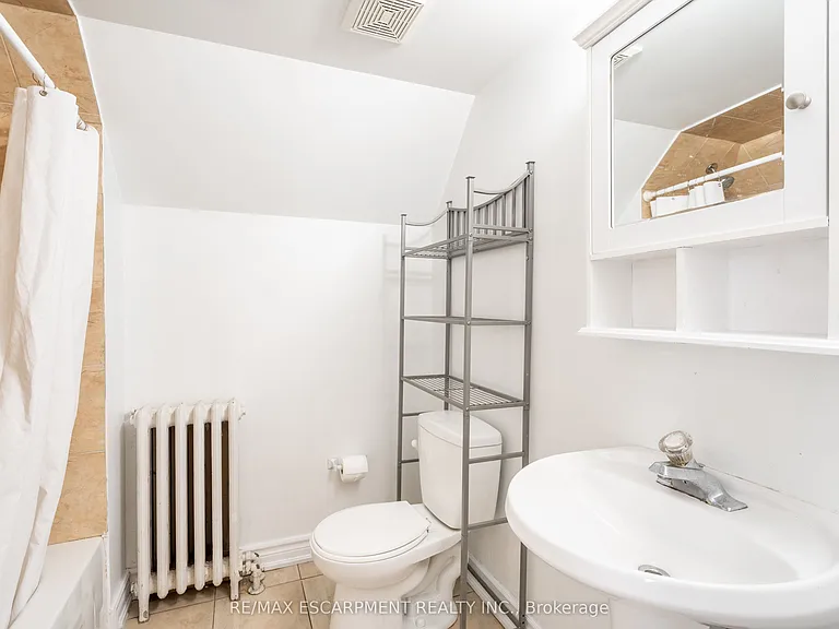 80 Saint Clair Ave #3 — Photo 15