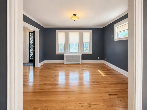 695 Adams St #1, Dorchester, MA 02122