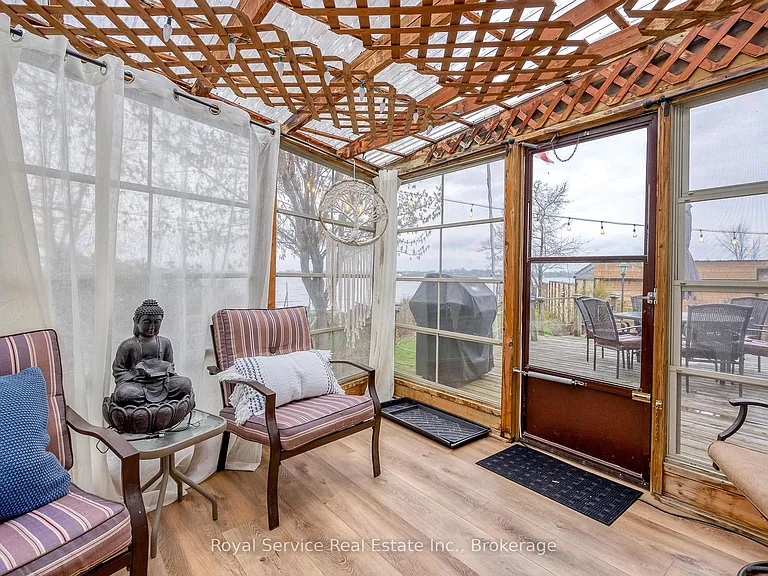 136 Onderdonk Ln — Photo 33