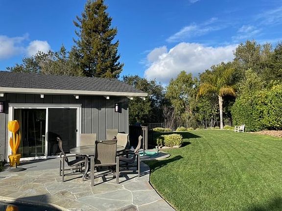 4th image of 12780 Dianne Dr