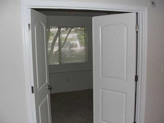 4th image of 14555 Whitman Ave N APT 101