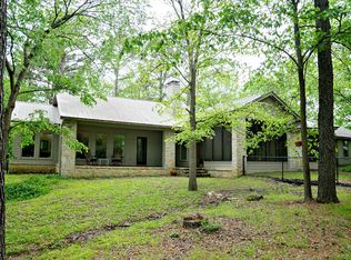 4970 Grand View Dr, Athens, TX 75752