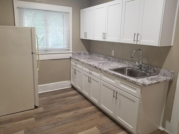 4th image of 318 E Tarpon Ave APT 5