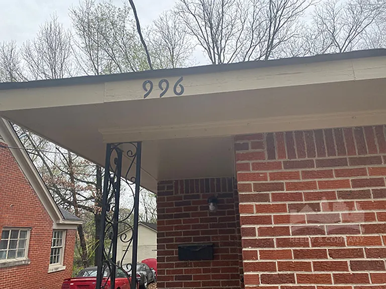 996 S Highland St — Photo 2