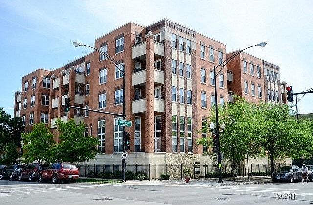 1st image of 3550 W Montrose Ave Unit 103