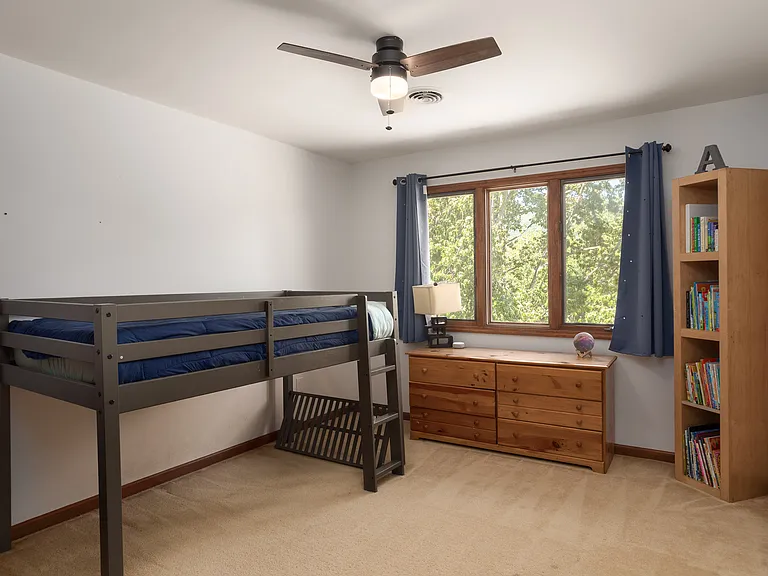 4th bedroom w/ twin bunk OR could be set up as an office (desks provided).