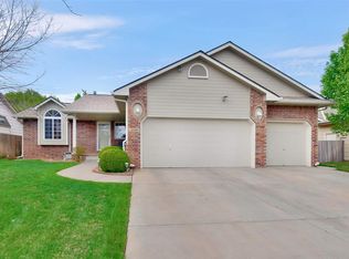 2509 S Denene St, Wichita, KS 67215