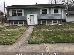 1323 N Wood St, Griffith, IN 46319