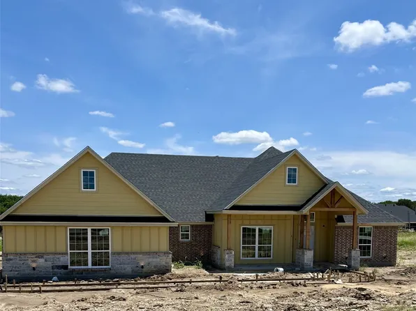 3005 Upland Ter, Weatherford, TX 76088