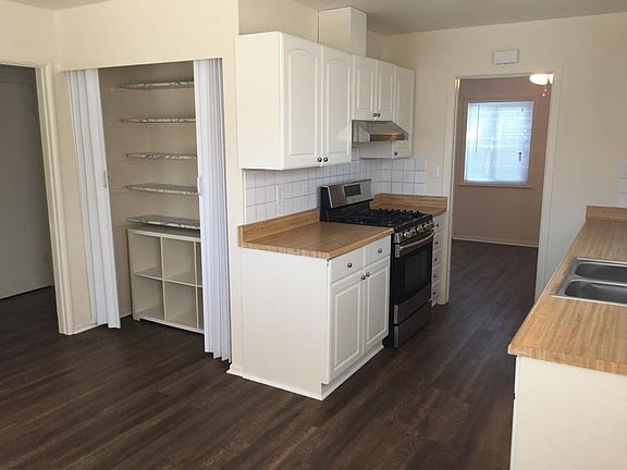 5th image of 3980 Georgia St