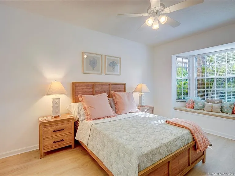 411 NE Plantation Rd #511 — Photo 31