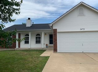 1473 Cochise Dr, O'Fallon, MO 63366