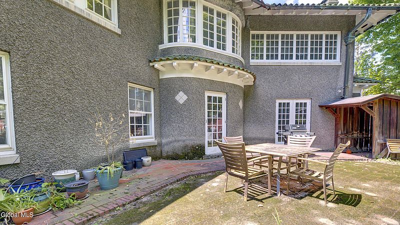 5th image of 8 Union Place