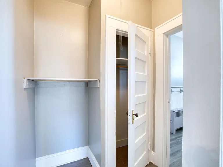 2718 Fairfield Ave #3AB — Photo 11