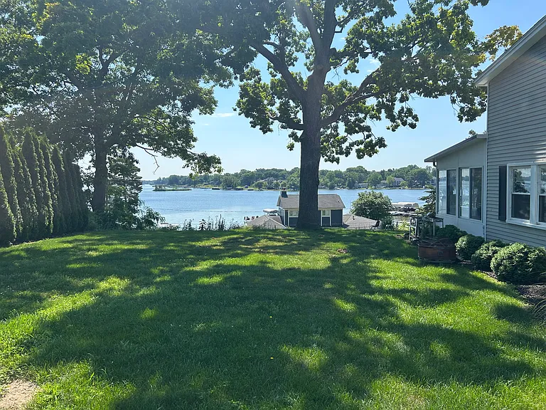 2351 Island View Dr — Photo 27