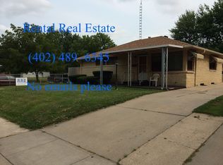6235 Leighton Ave, Lincoln, NE 68507