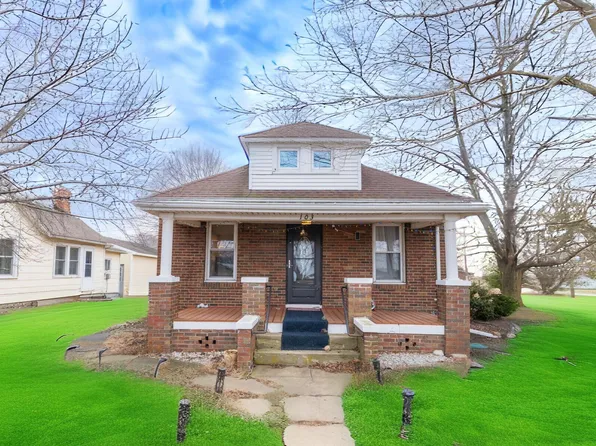 103 W Washington St, Benson, IL 61516