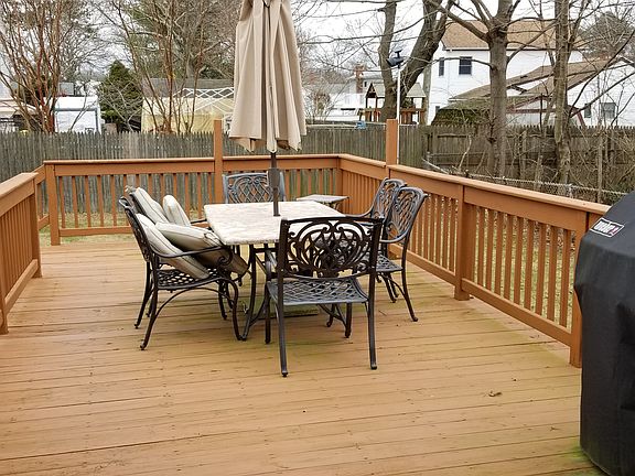 5th image of 1403 Coates Ave