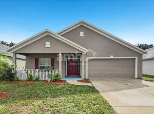 1066 Bluegrass Dr, Groveland, FL 34736