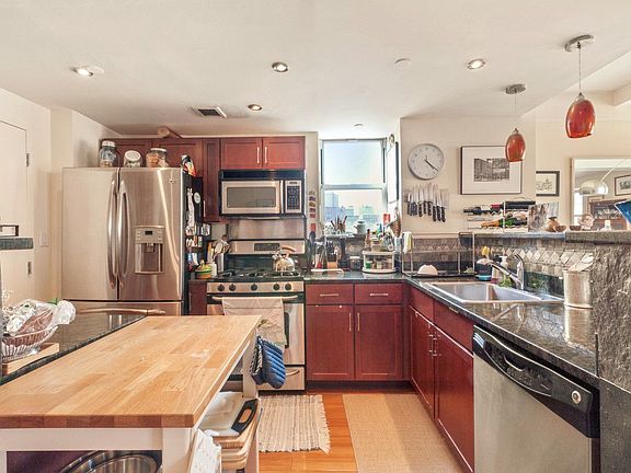 4th image of 266 W 115th St APT 7A