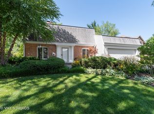 114 Millstone Rd, Deerfield, IL 60015