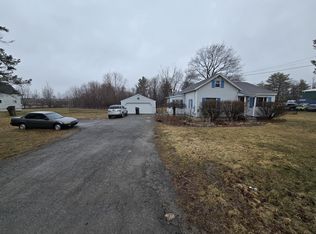 583 Odlin Rd, Bangor, ME 04401
