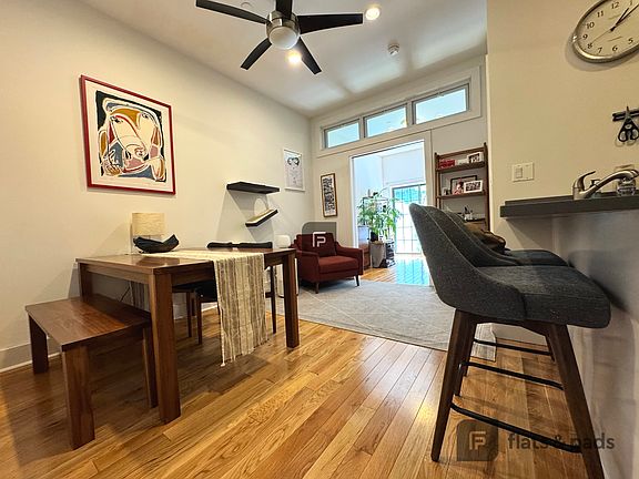 4th image of 566 Sterling Pl #1B