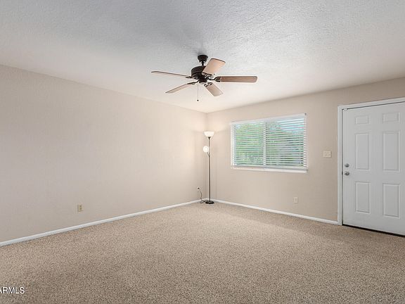 3rd image of 3233 W CHARLESTON Avenue
