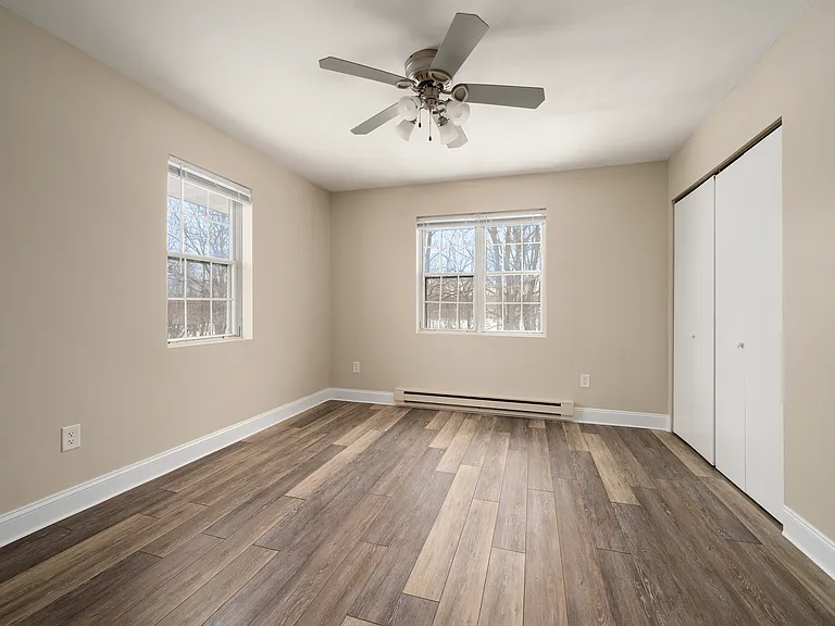 Old Carriage House Apartments — Photo 26