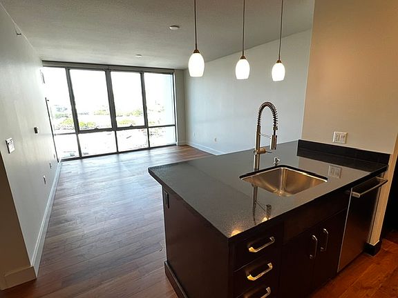3rd image of 1189 Waimanu St APT 1107