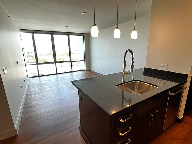 1189 Waimanu St #1107 — Photo 3