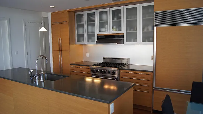 Sold by Real Direct | media 6