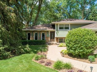 16725 W 140th St, Lockport, IL 60441