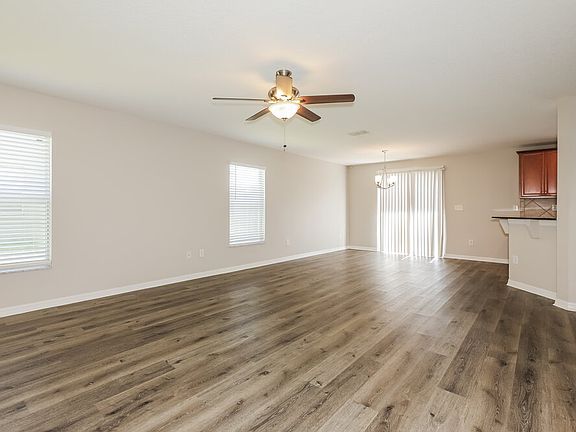 4th image of 9540 Simeon Dr