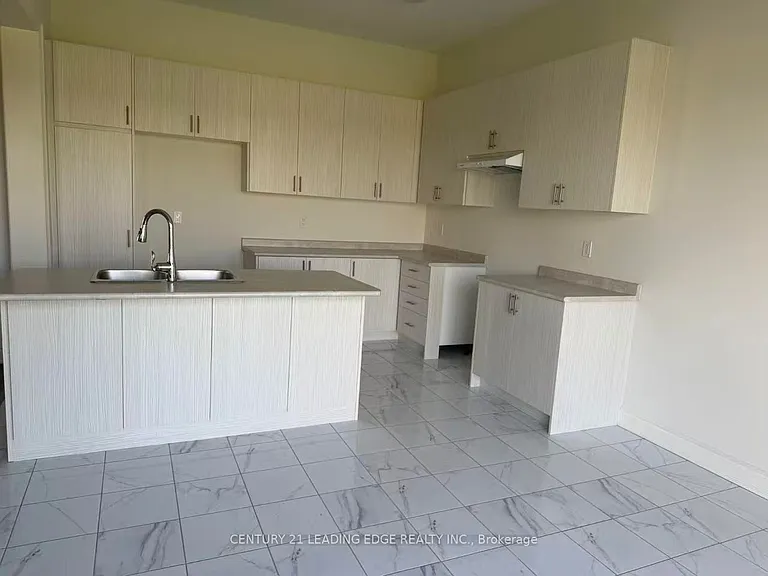 1466 Wheatcroft Dr — Photo 6
