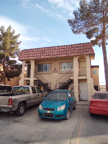3515 E Thomas Ave #3 Photo 1