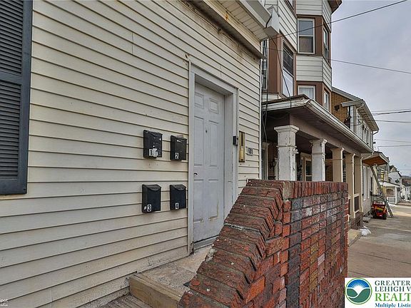 2nd image of 214 W Ridge St #216