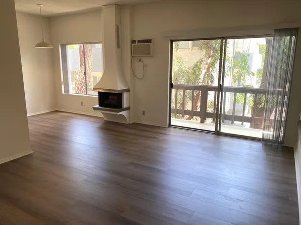 11425 Rochester Ave, Los Angeles, CA