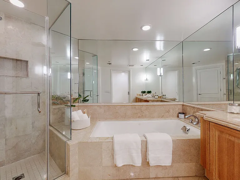701 Ocean Ave #311 — Photo 27
