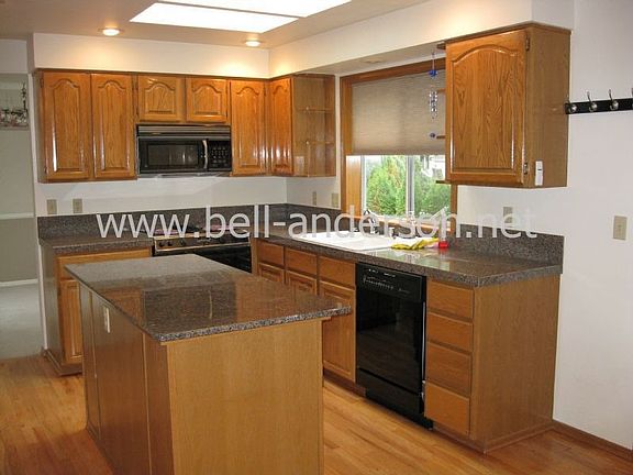 Kitchen (1)