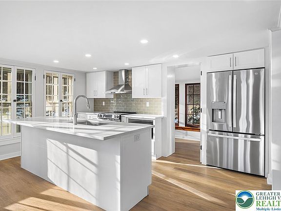 4th image of 370 Raubsville Rd