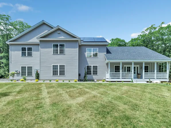 11 Saxony Lane, Woodbury, CT 06798