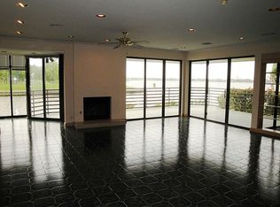 2037 Enterprise Ave, League City, TX 77573