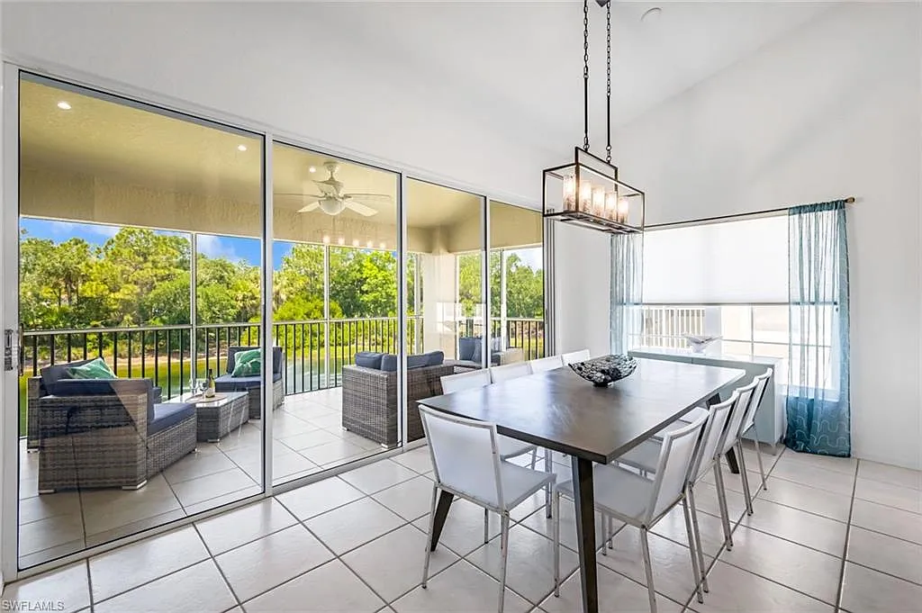 3 bed, 2.0 bath, 1928 sqft, $6,500 — Photo 3
