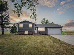 68250 Lutz Rd, White Pigeon, MI 49099