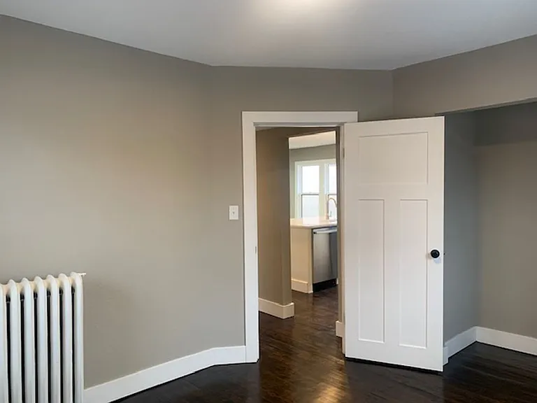 1769 Grand Ave — Photo 18