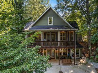 141 W Waters Edge Ln, West Union, SC 29696