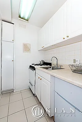 Rented by Kian Realty | media 24