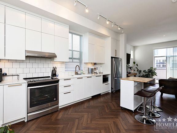 3rd image of 15828 27th Ave #17