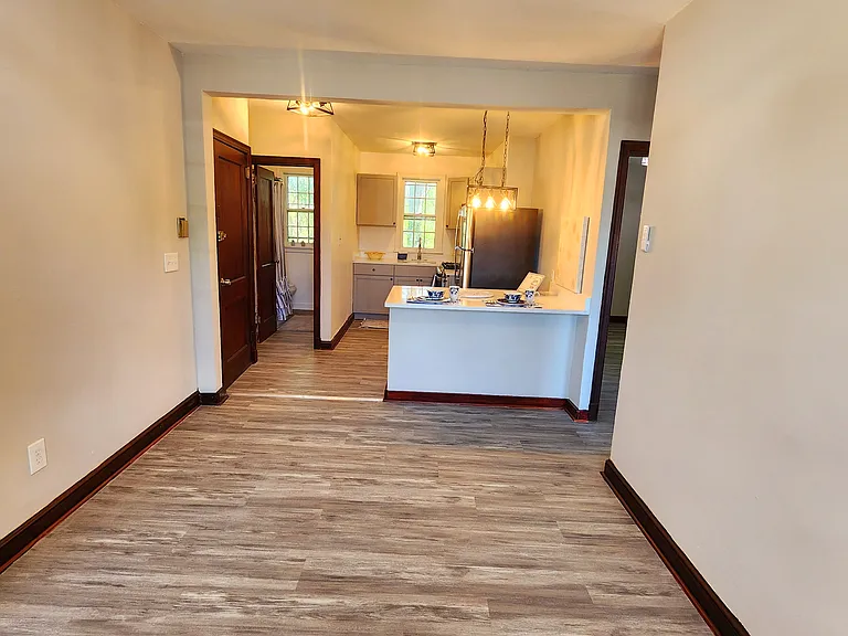 715 Main St — Photo 8